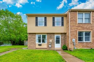 featured image of 214 Ashfield Ct
