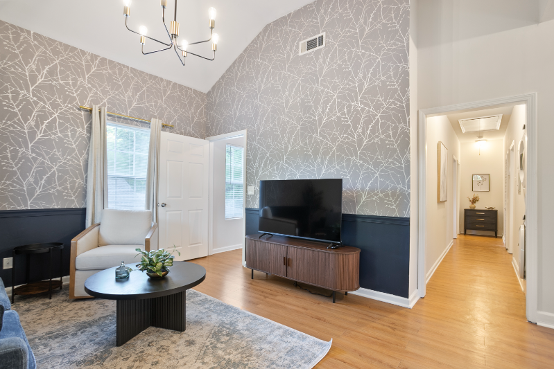 987 Dimmock St Sw #2 - Photo 6 of 20