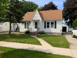 featured image of 1118 W Summer St