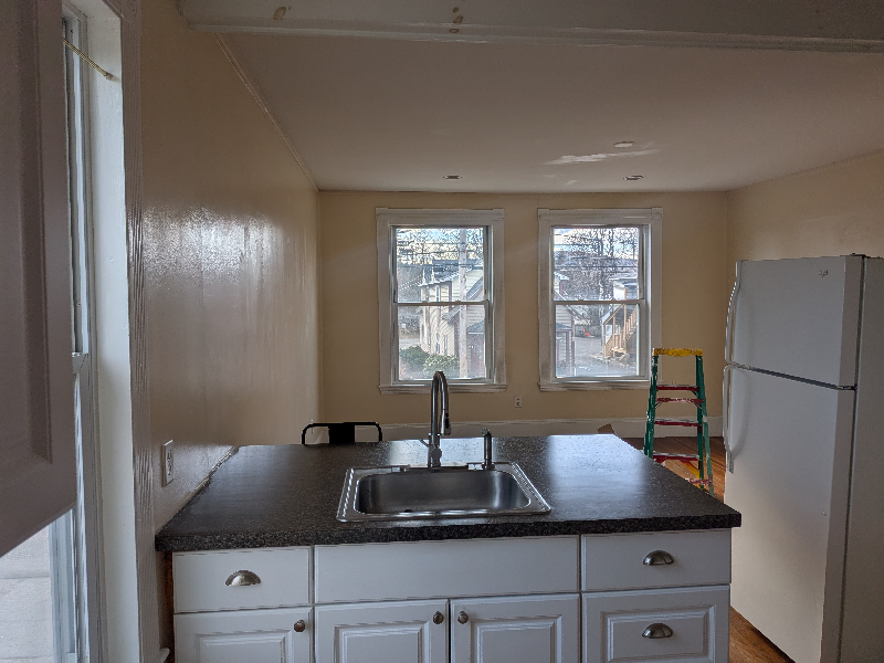 148 Main St #4 - Photo 2 of 8