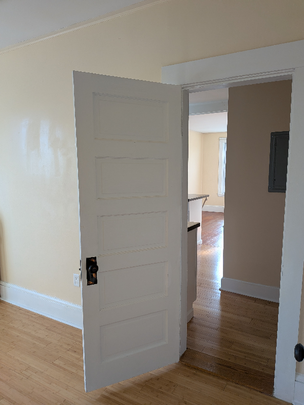 148 Main St #4 - Photo 5 of 8