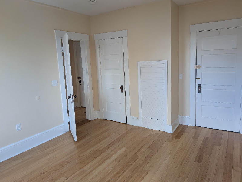 148 Main St #4 - Photo 6 of 8