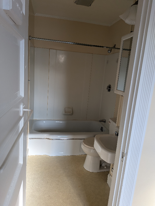 148 Main St #4 - Photo 7 of 8