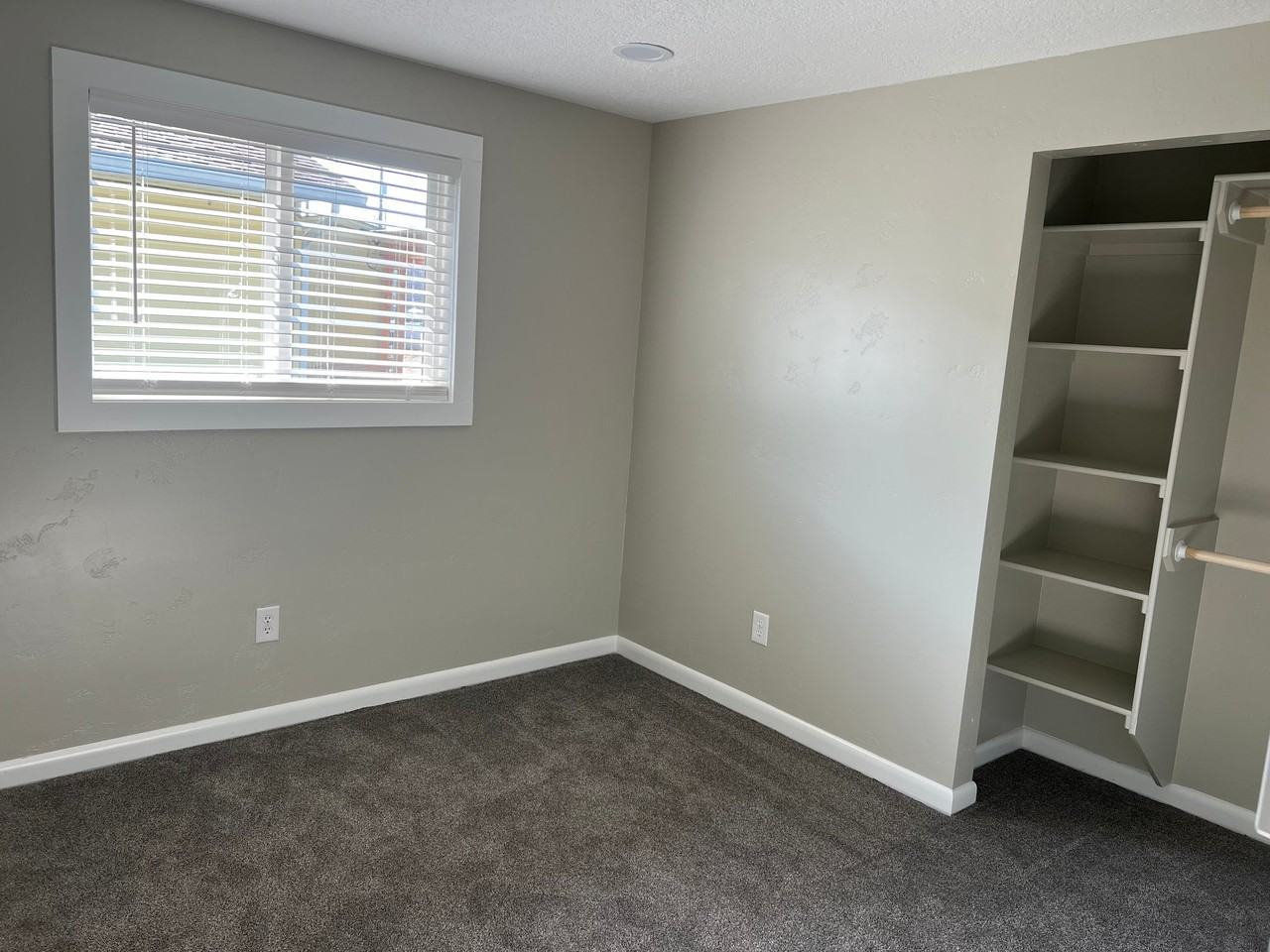 1203 S Elder St - Photo 5 of 12