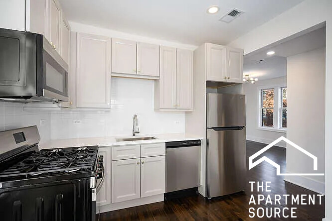3749 W School St #2 - Photo 3 of 10