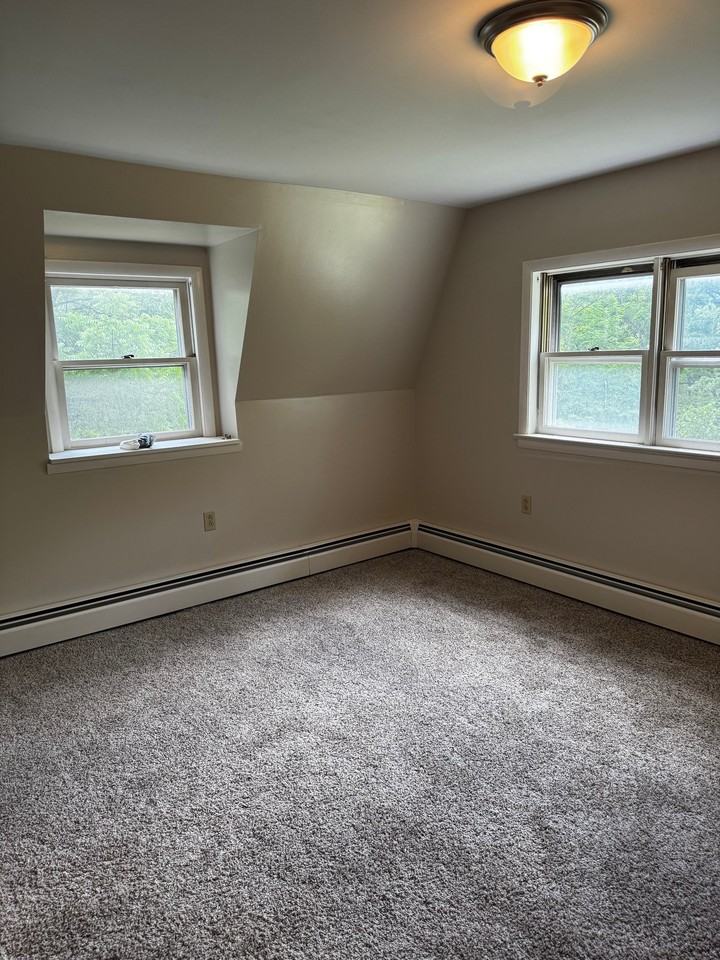 5426 Spring Rd #4 - Photo 6 of 19