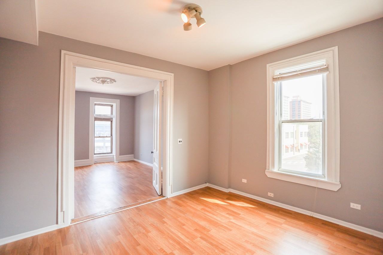 1578 N Clybourn Ave #3 - Photo 3 of 16
