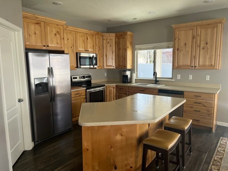 761 W Oak Green Dr - Photo 2 of 19