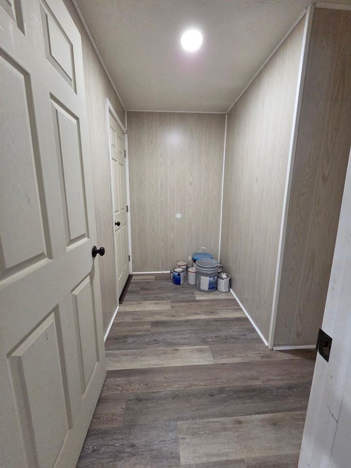 1045 Pittsburgh Ave - Photo 7 of 14