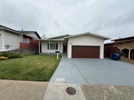 featured image of 220 Sequoia Ave