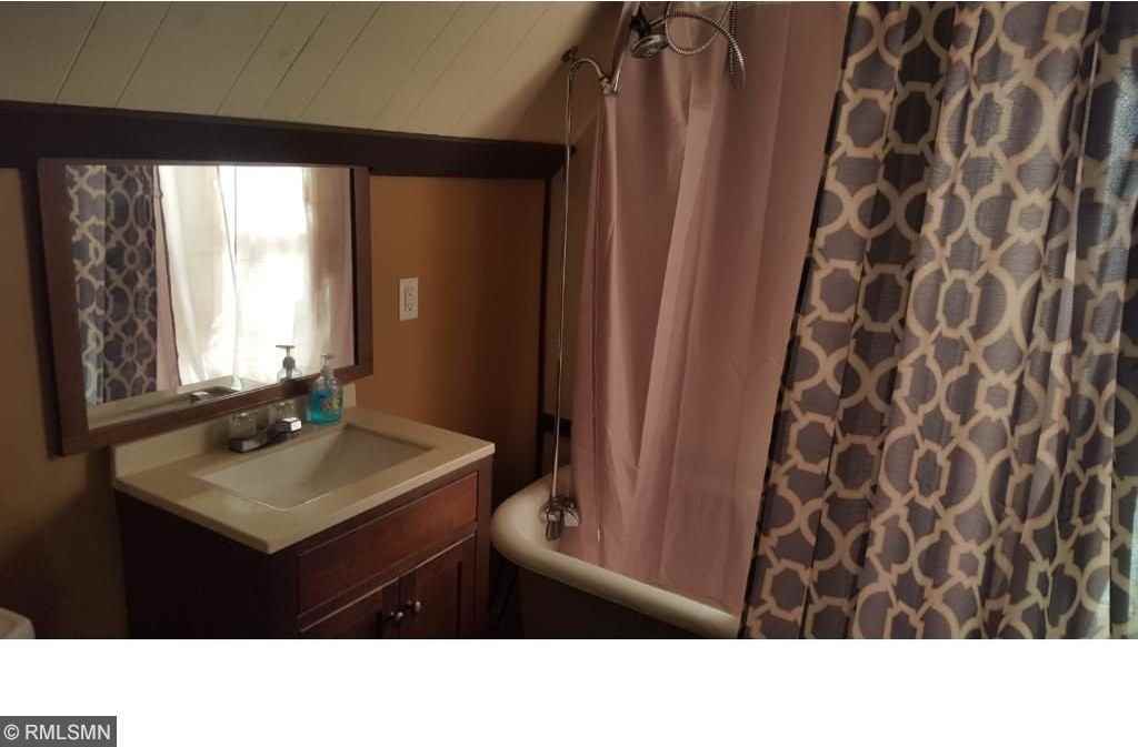 93 Sycamore St W - Photo 4 of 11