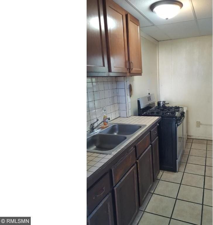 93 Sycamore St W - Photo 6 of 11