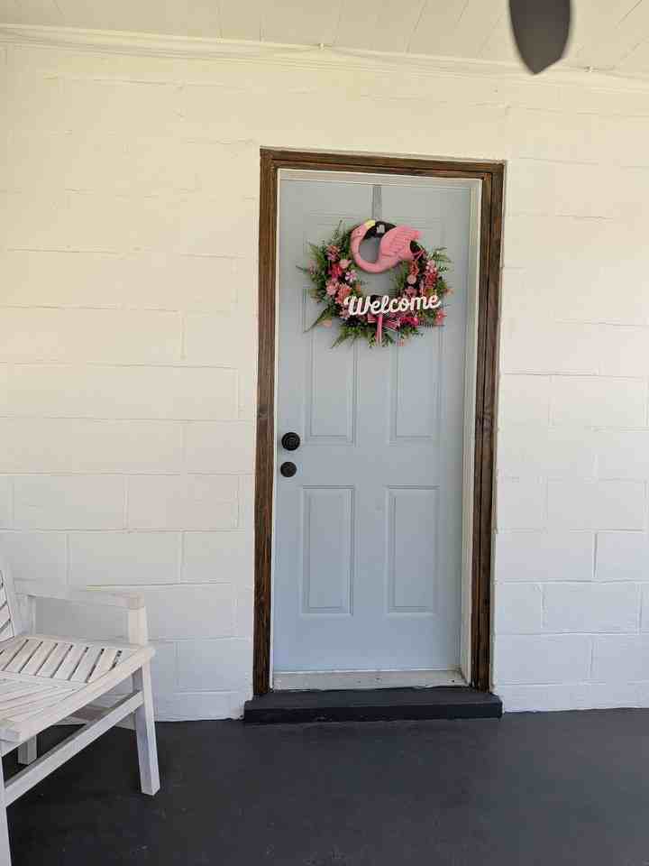958 Montgomery St - Photo 2 of 20