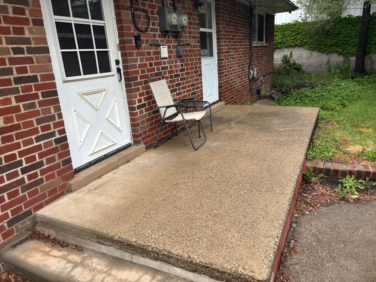 3974 Berkshire Ave - Photo 2 of 11