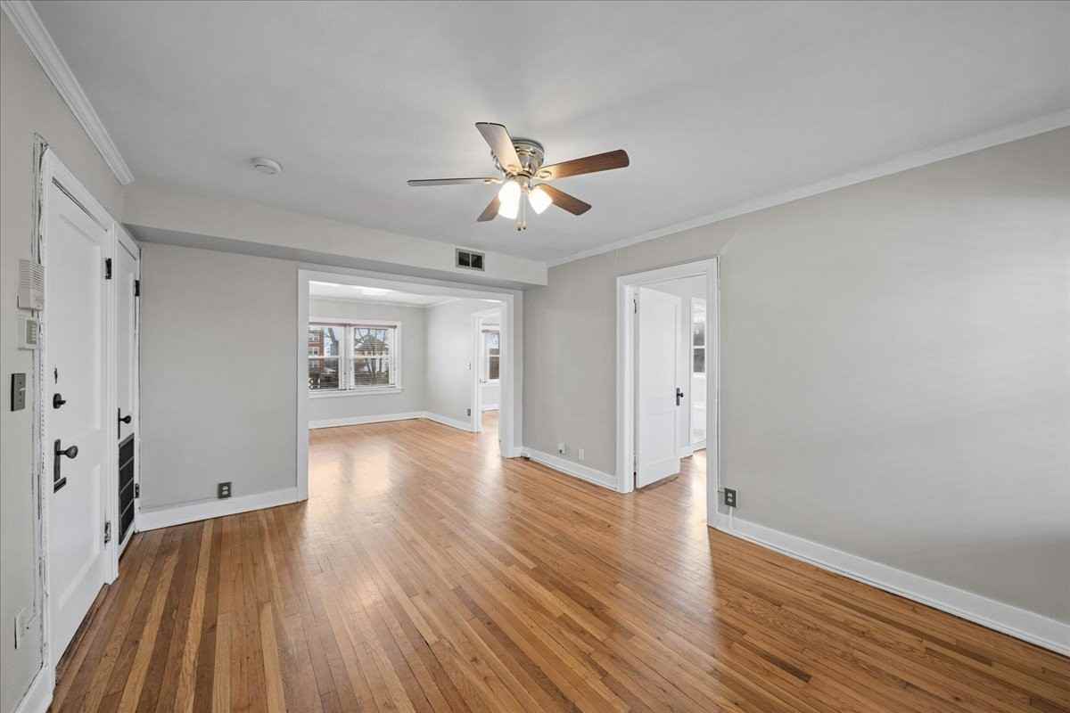 3803 Pennsylvania Ave #2S - Photo 3 of 12