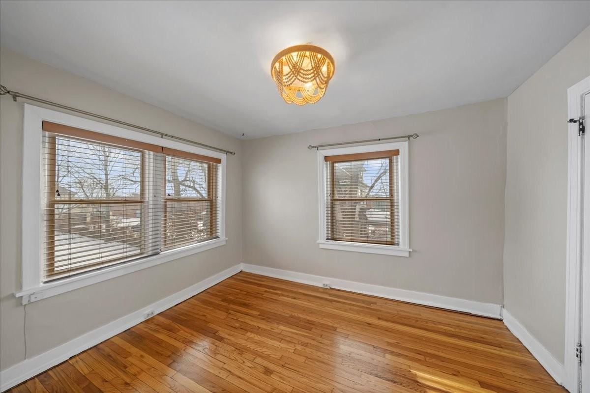 3803 Pennsylvania Ave #2S - Photo 5 of 12