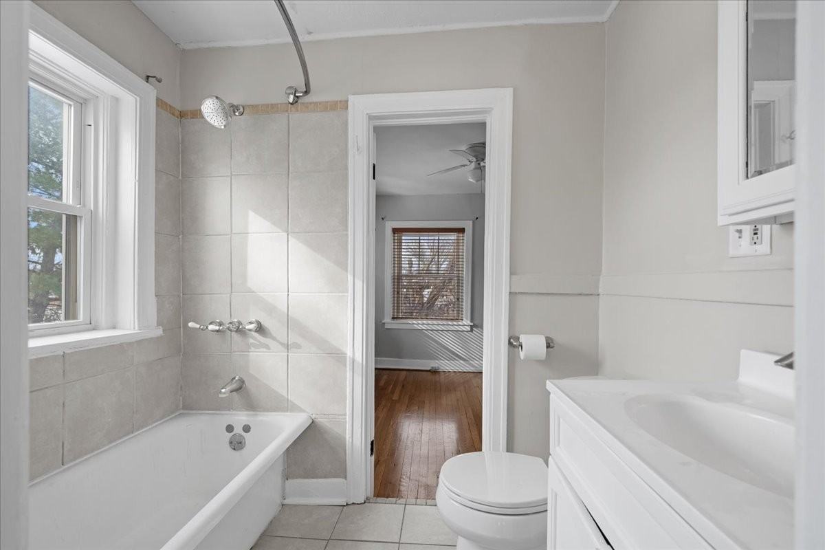 3803 Pennsylvania Ave #2S - Photo 7 of 12