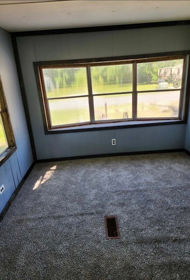 1421 Gilbert Dr #6 - Photo 2 of 5