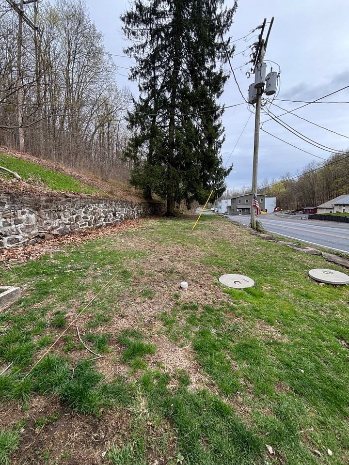 2233 Farmington Ave - Photo 3 of 20