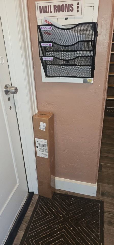 1954 Powell Ave #2 - Photo 4 of 10