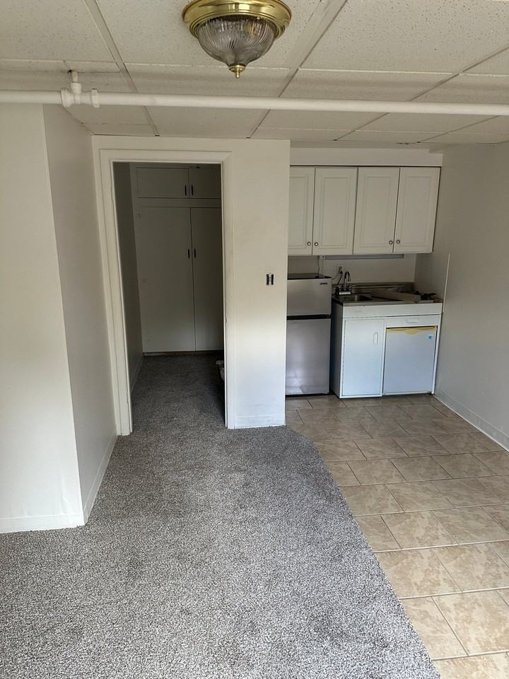 312 5th Ave Nw #7 - Photo 2 of 4