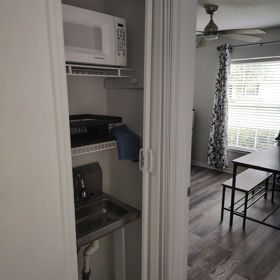 2752 Callaway Ln - Photo 6 of 9