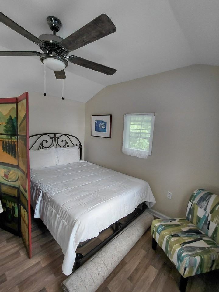 521 Broadway St #A - Photo 7 of 20