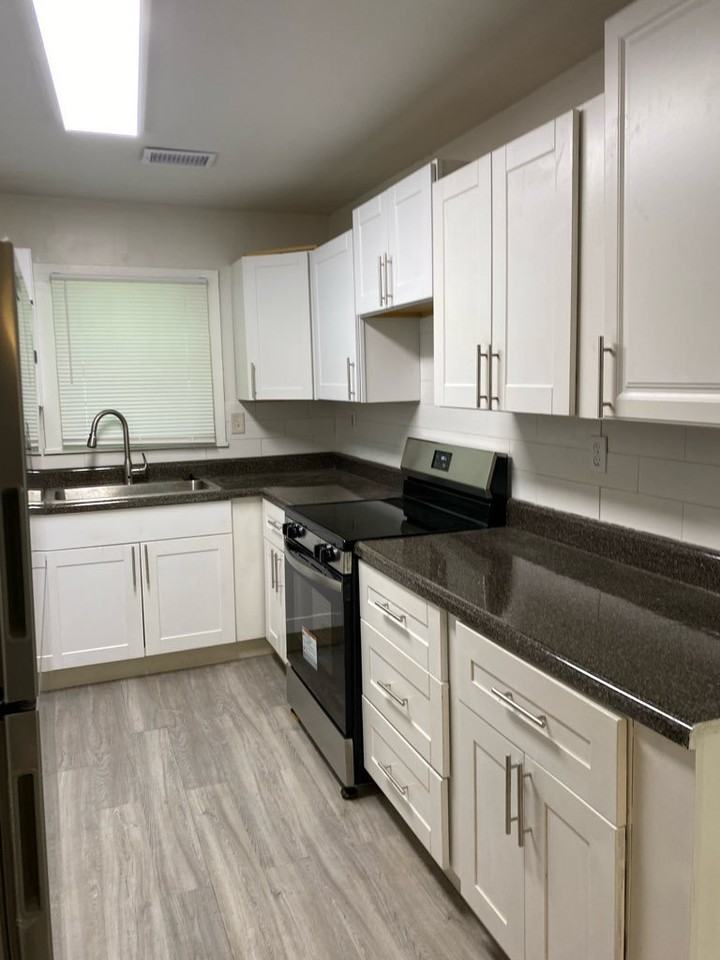 1246 Westmont Rd Sw - Photo 5 of 5