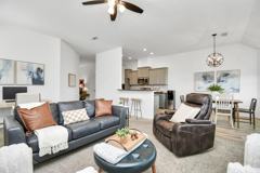 2815 Empire Oaks Ln - Photo 1 of 1