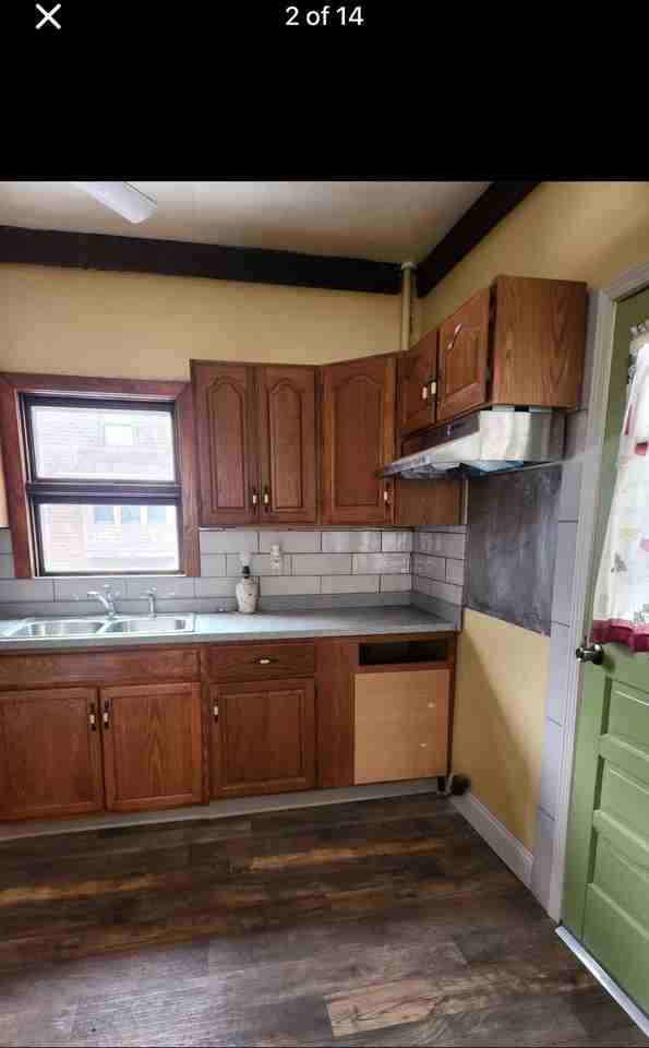 3117 Walnut St - Photo 2 of 14