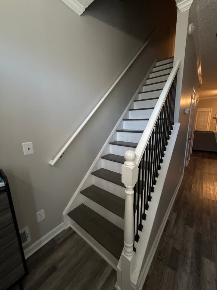 4054 Elm St - Photo 5 of 20