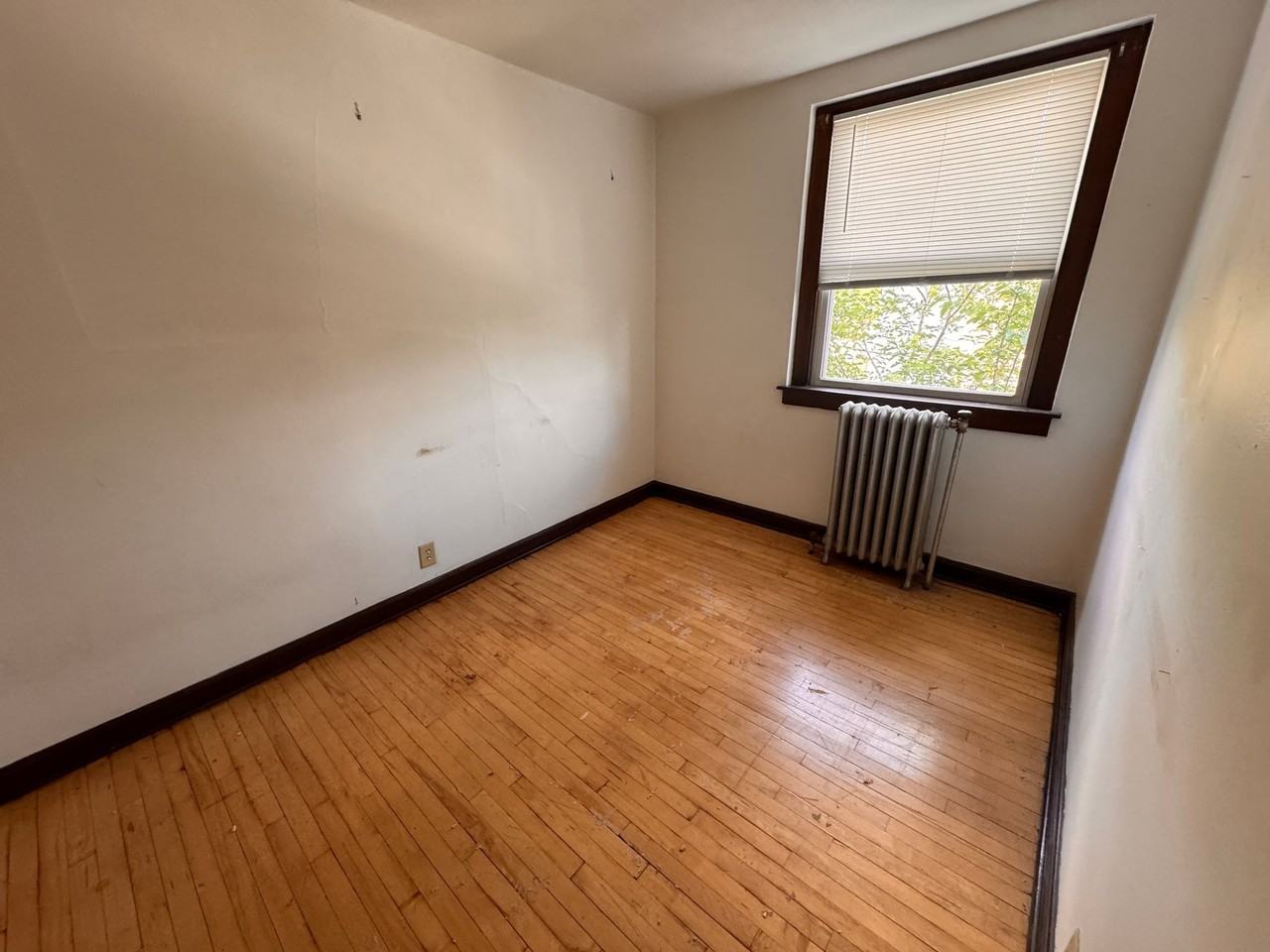 916 Milwaukee Ave #7 - Photo 2 of 9