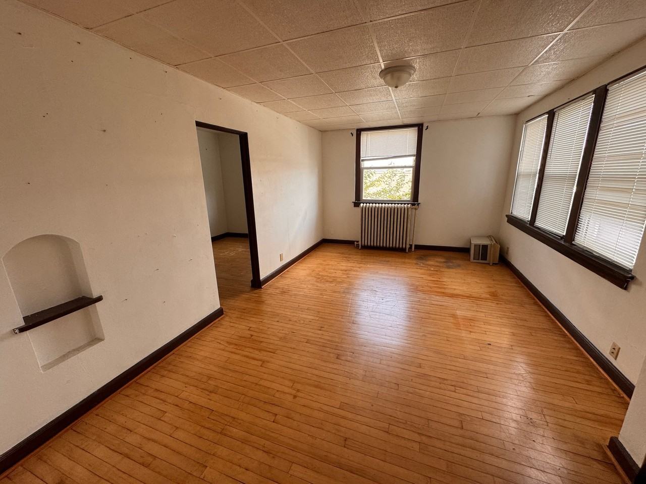 916 Milwaukee Ave #7 - Photo 4 of 9