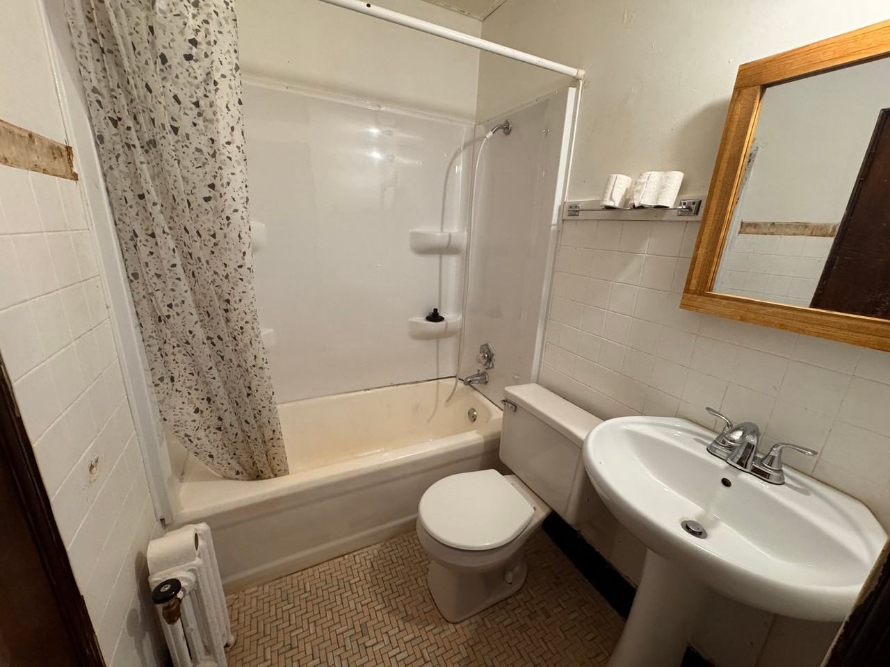 916 Milwaukee Ave #7 - Photo 6 of 9