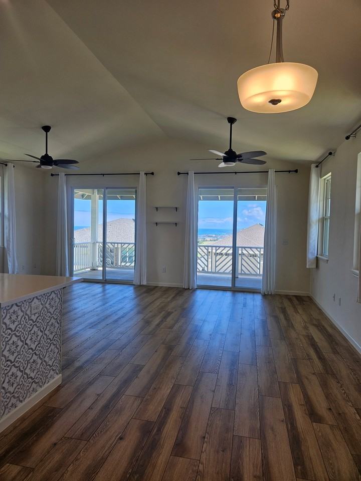 72 Kupaloke St - Photo 2 of 19