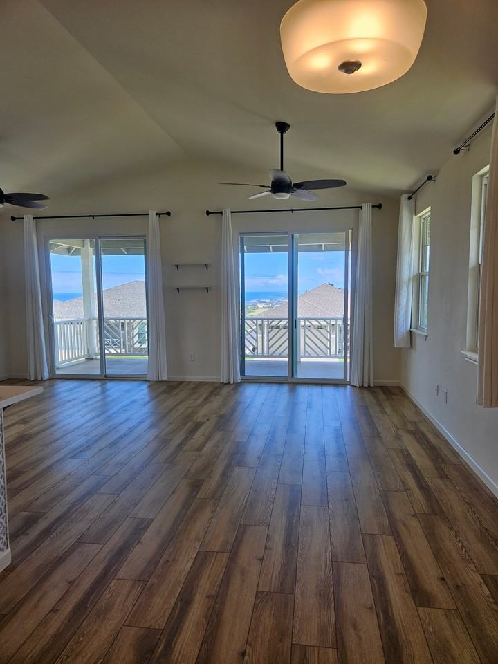 72 Kupaloke St - Photo 3 of 19
