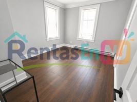 featured image of 280 Verona Ave #H4