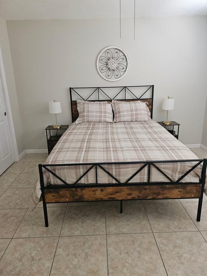 220 Park Bl D N. #202 - Photo 4 of 6
