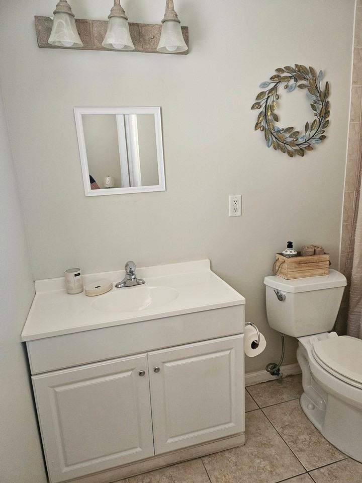 220 Park Bl D N. #202 - Photo 6 of 6