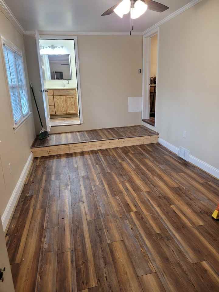 6882 Church St - Photo 5 of 12
