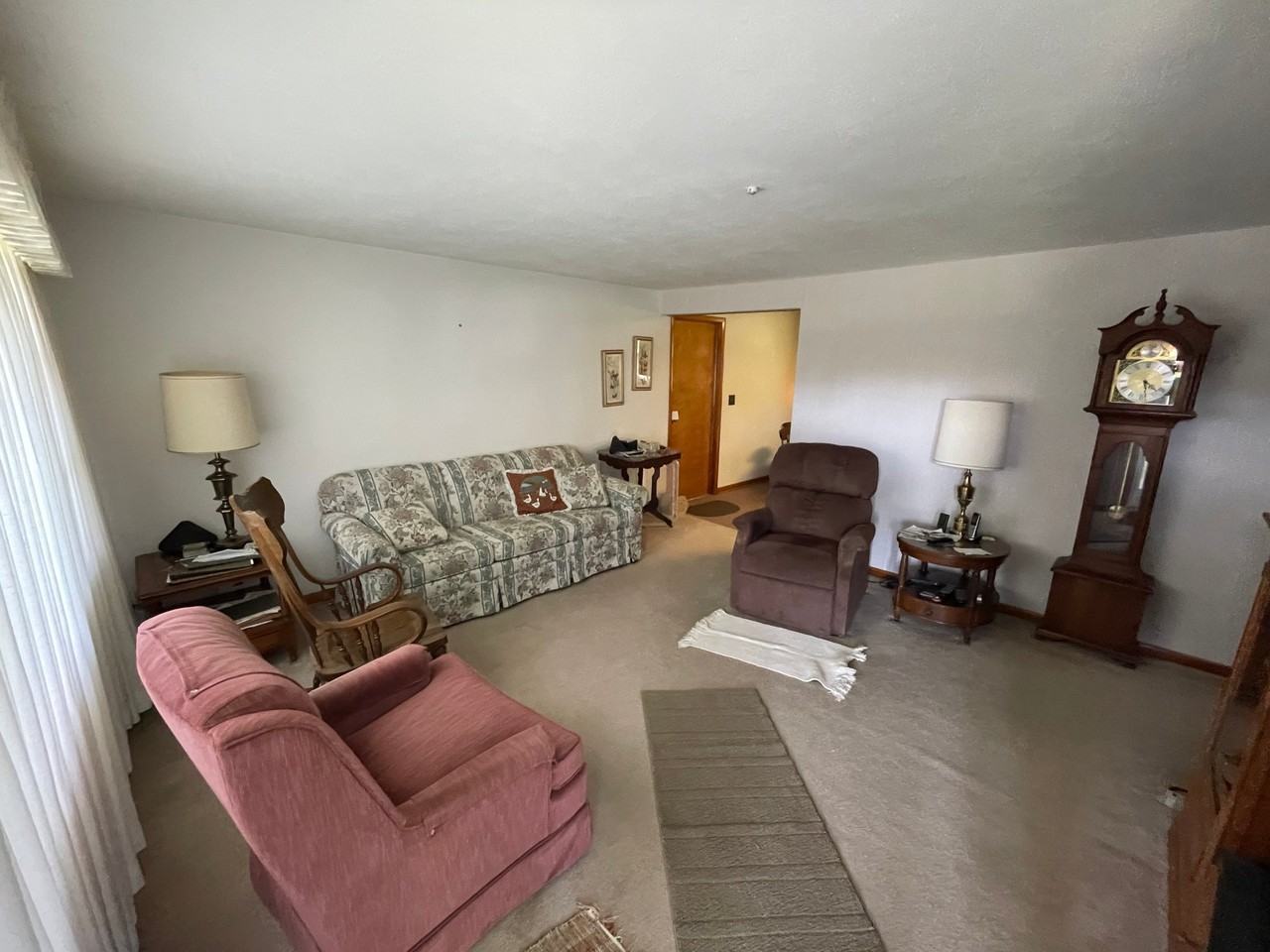 3050 Axe Dr - Photo 4 of 6