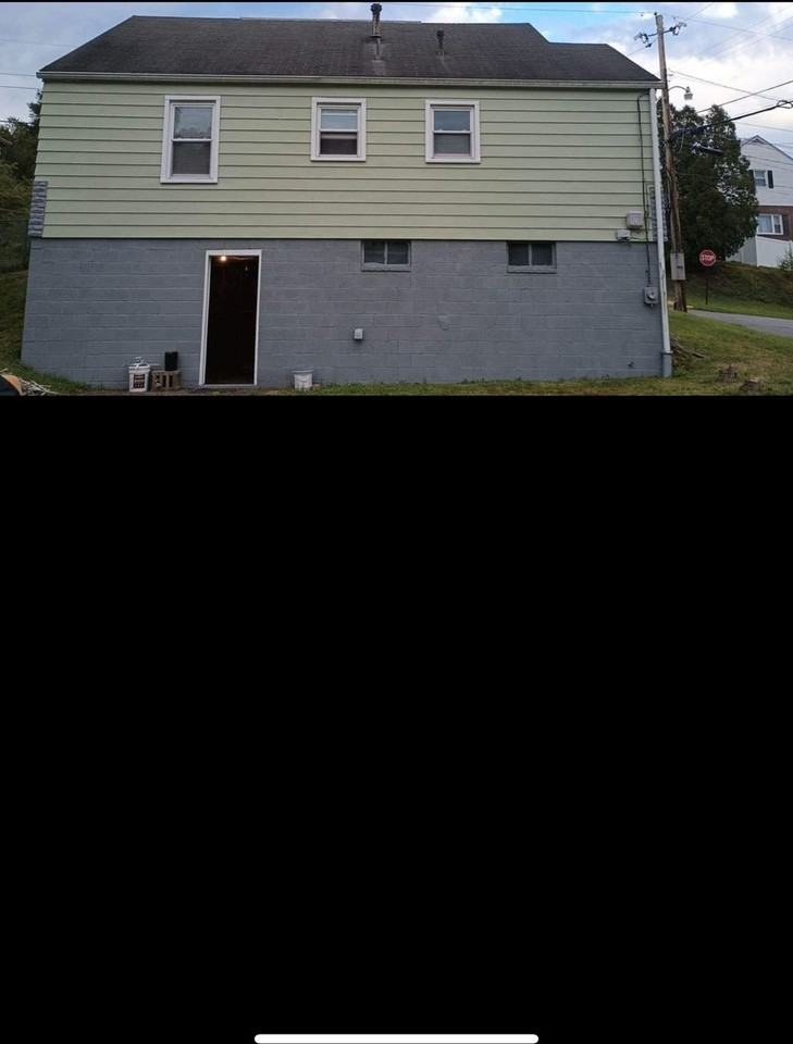 801 Duff Ave - Photo 5 of 18