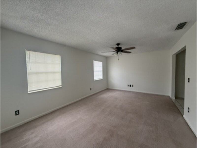 120 Sunset Dr - Photo 3 of 14