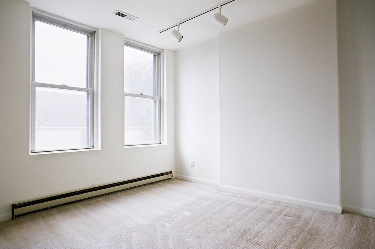 419 Denniston St #3 - Photo 4 of 10