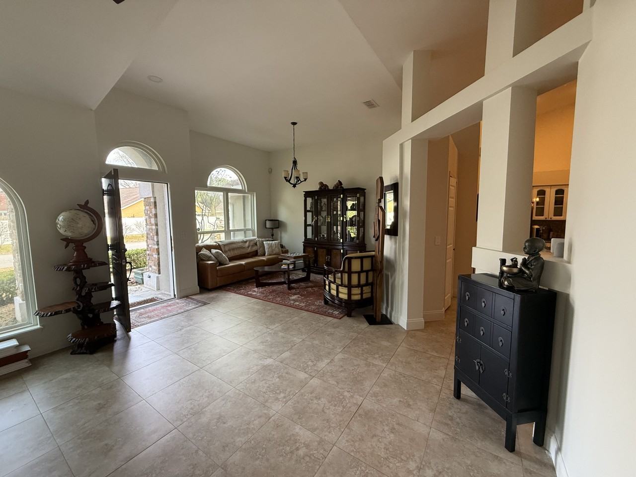 2126 Hovington Cir W #NA - Photo 6 of 36