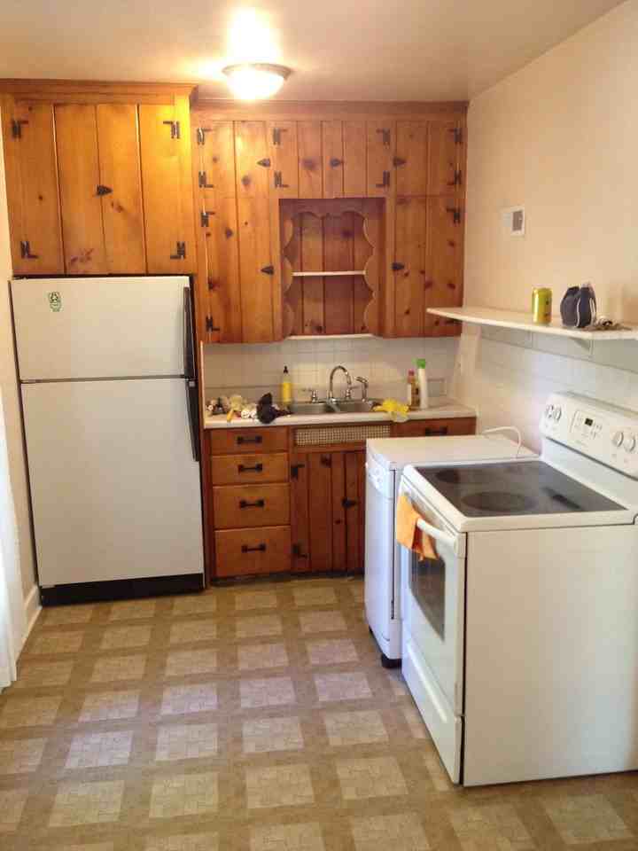 211 Regent St #1 - Photo 7 of 14