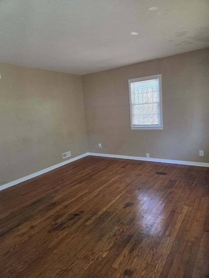 3861 E 60th St #NA - Photo 5 of 12