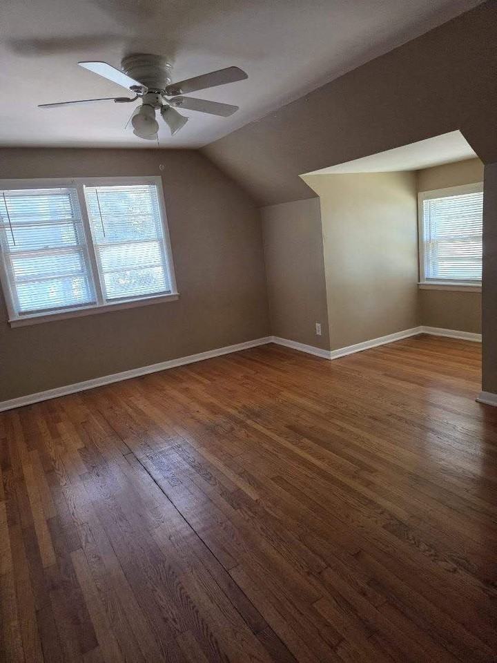 3861 E 60th St #NA - Photo 6 of 12