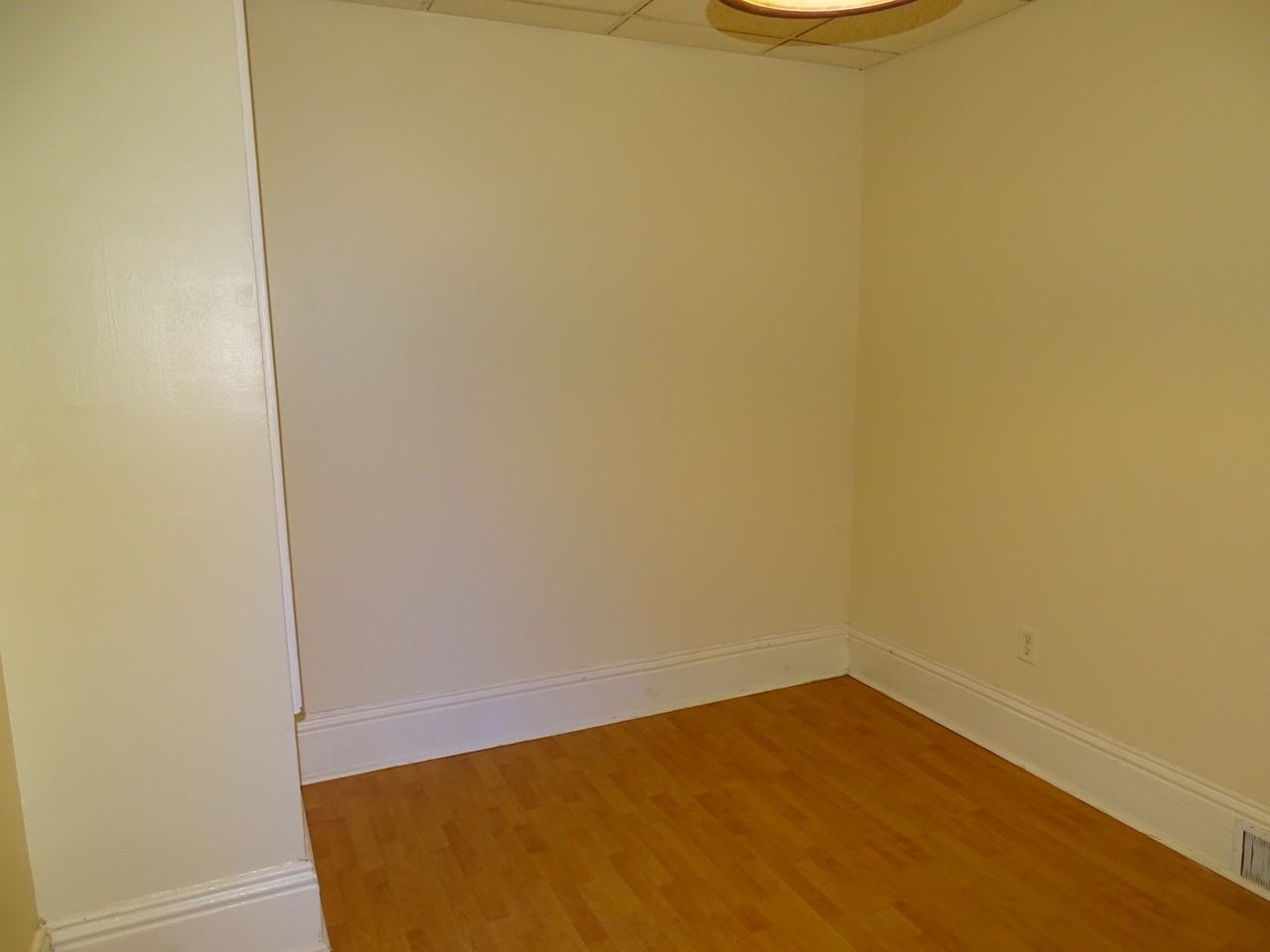 149 Chestnut St #1 - Photo 4 of 12