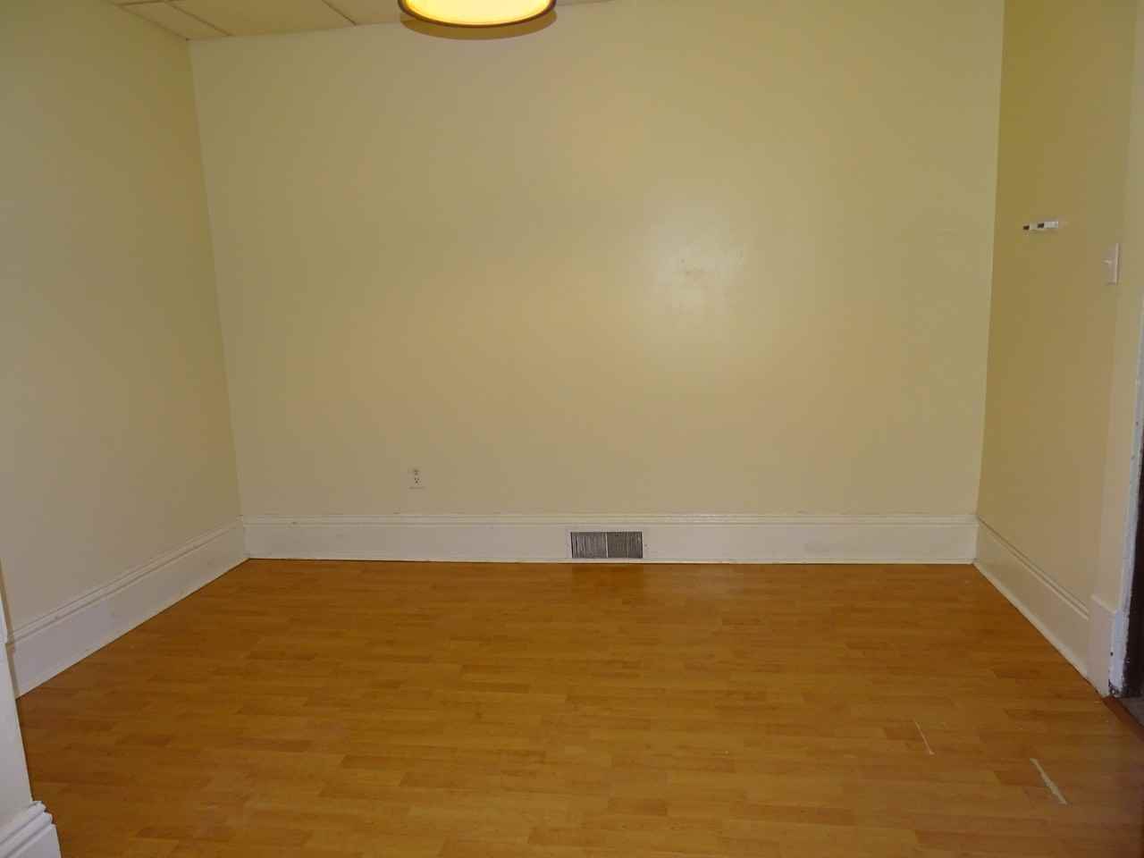 149 Chestnut St #1 - Photo 5 of 12